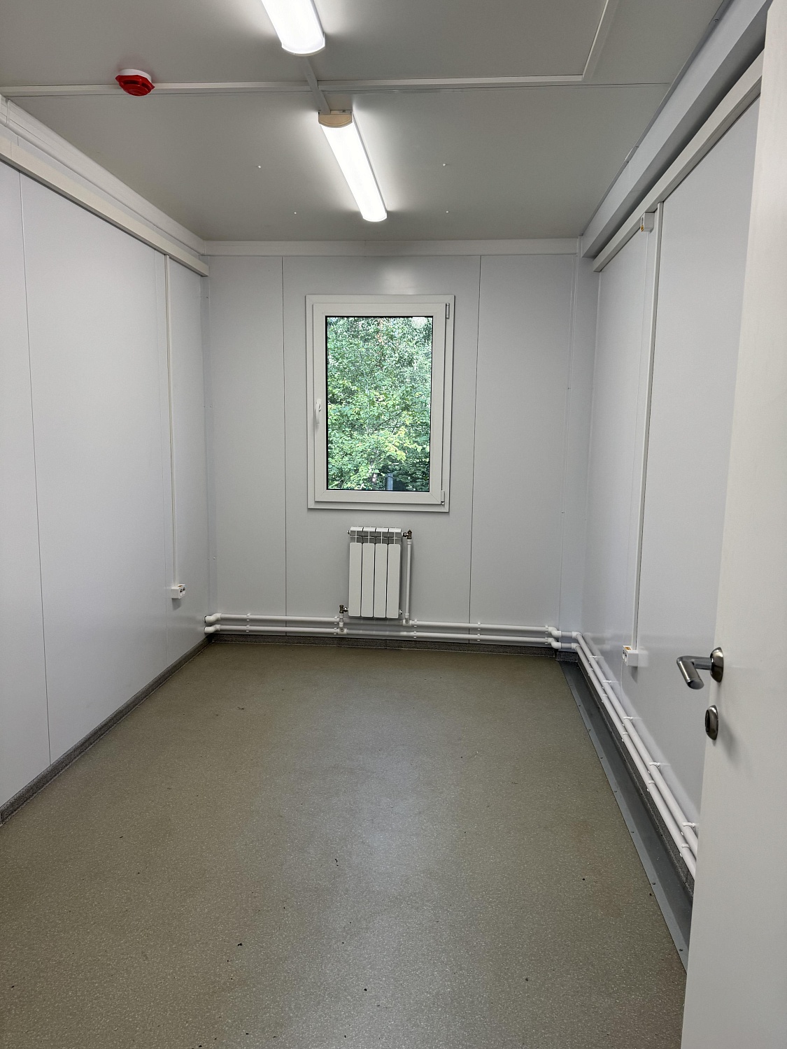 Офис на базе 18 модулей "Звезда"